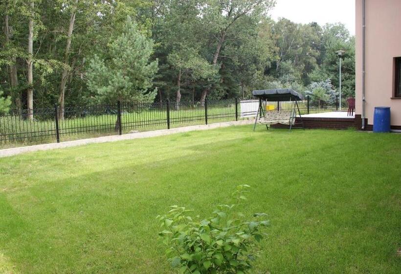 مبيت وإفطار Willa Olympia