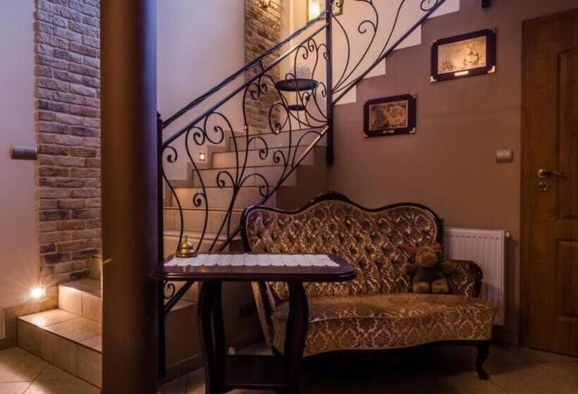 Bed and Breakfast Willa Wiktoria W Rozewiu Parking W Cenie!