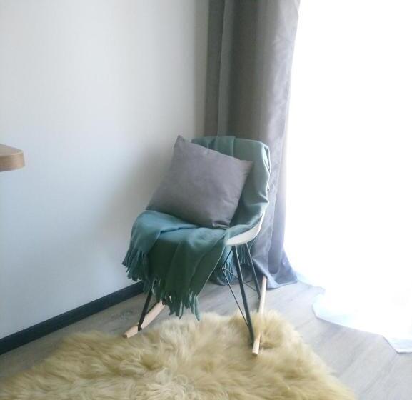 مبيت وإفطار Willowa Chata