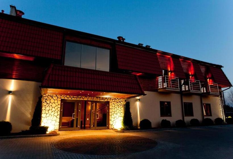 Bed and Breakfast Zajazd Chata Kębłowo