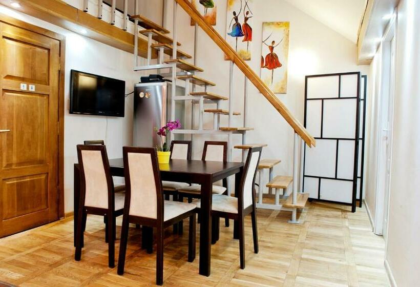 Hostel Bailando Wroclawska 25