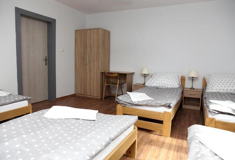 Hostel Grono