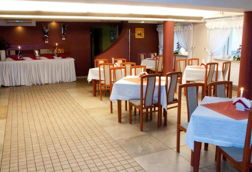 בית מלון כפרי żagiel