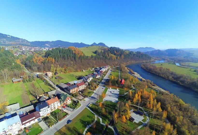 ホテル Agroturystyka Chmiel