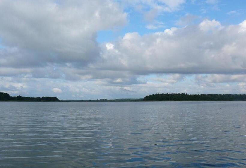 ホテル Agroturystyka Nad Wielkim Szelągiem