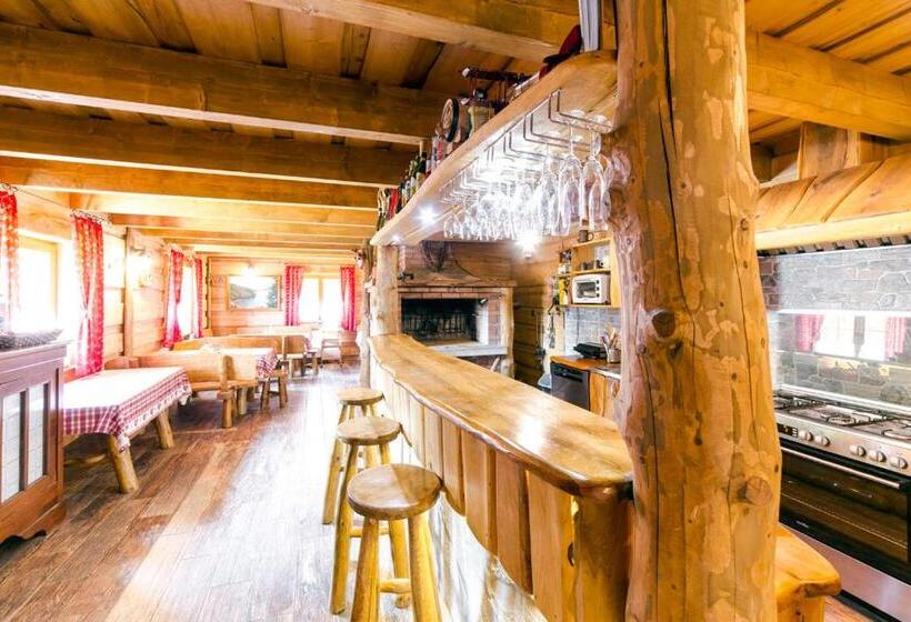 ホテル Agroturystyka Paradiso