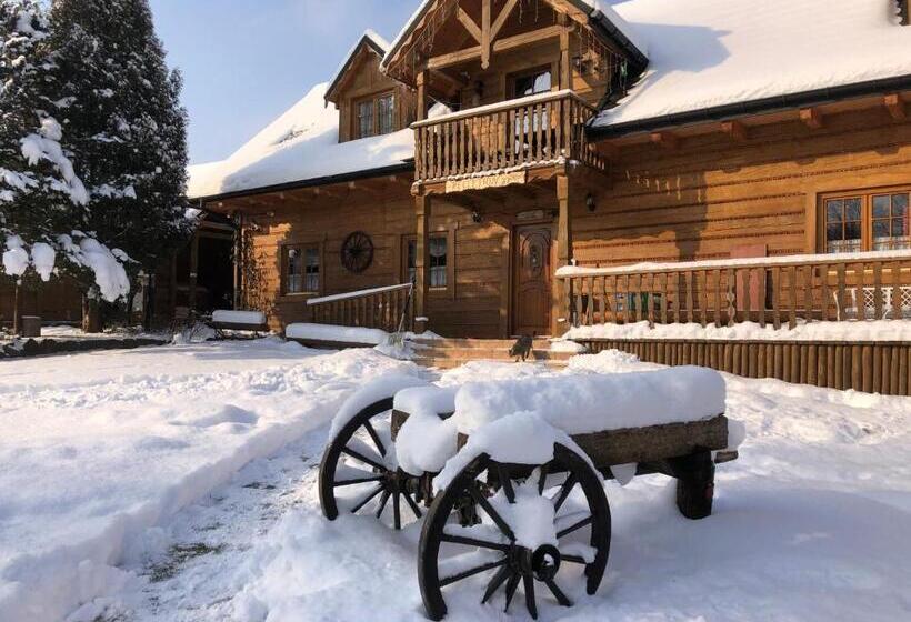 ホテル Agroturystyka Paradiso