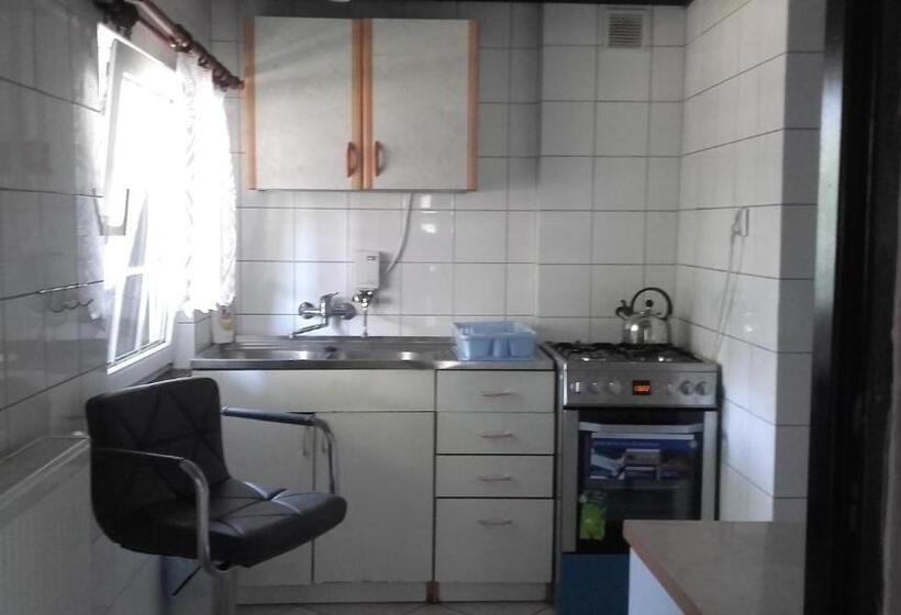 Отель Agroturystyka Pod Dębami W Klukach