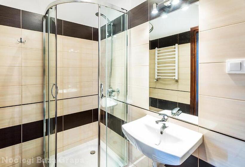 فندق Baza Grapa Dom Pokoje Do Wynajęcia