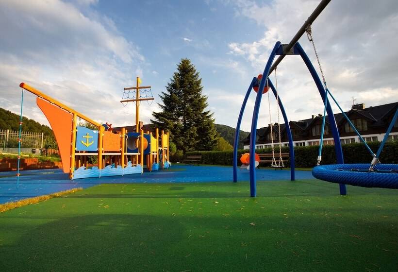 Отель Beskid Balneo Medical Resort & Spa