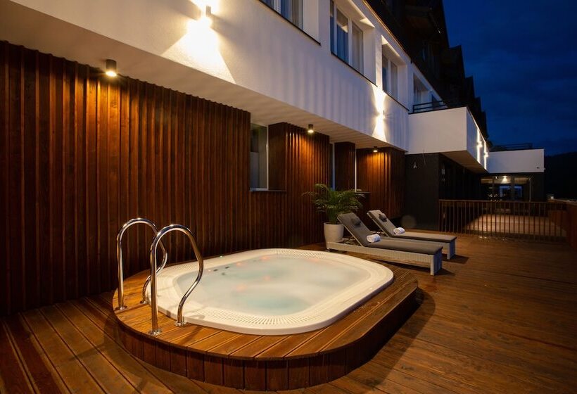 Отель Beskid Balneo Medical Resort & Spa