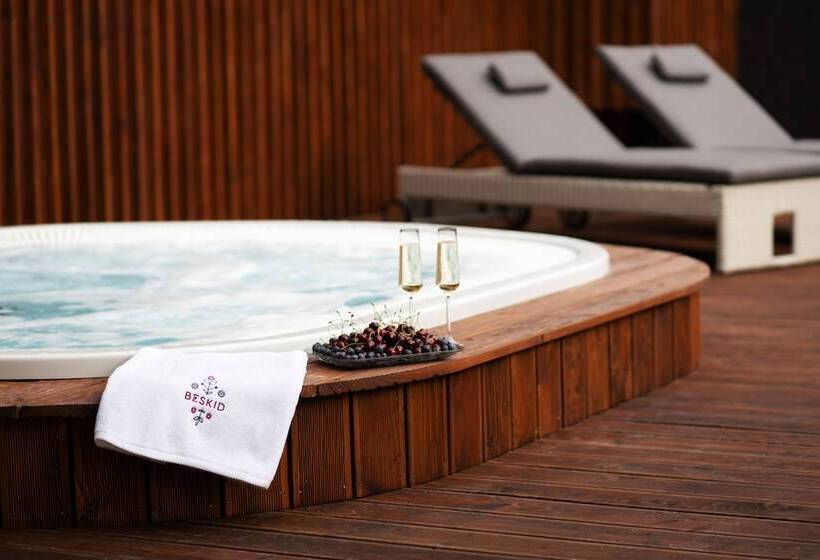 Отель Beskid Balneo Medical Resort & Spa