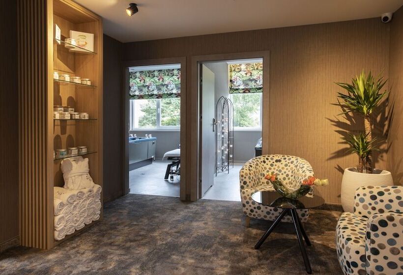 Отель Beskid Balneo Medical Resort & Spa