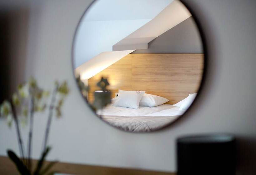 فندق Beskid Balneo Medical Resort & Spa