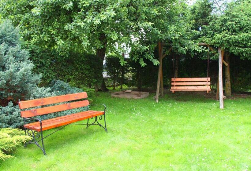 فندق Bieszczadzki Krakowiak 575 894 584 Lub 535 595 732