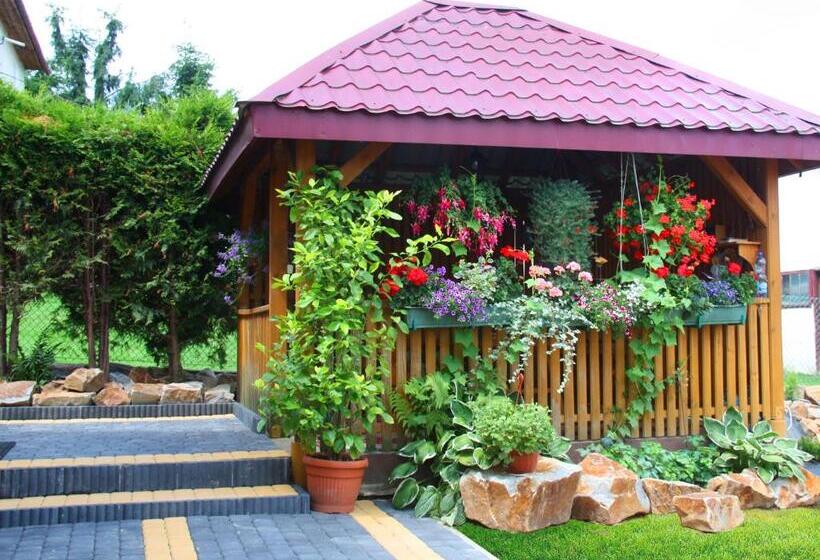 فندق Bieszczadzki Krakowiak 575 894 584 Lub 535 595 732