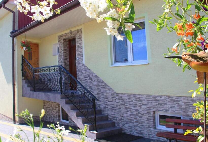 فندق Bieszczadzki Krakowiak 575 894 584 Lub 535 595 732