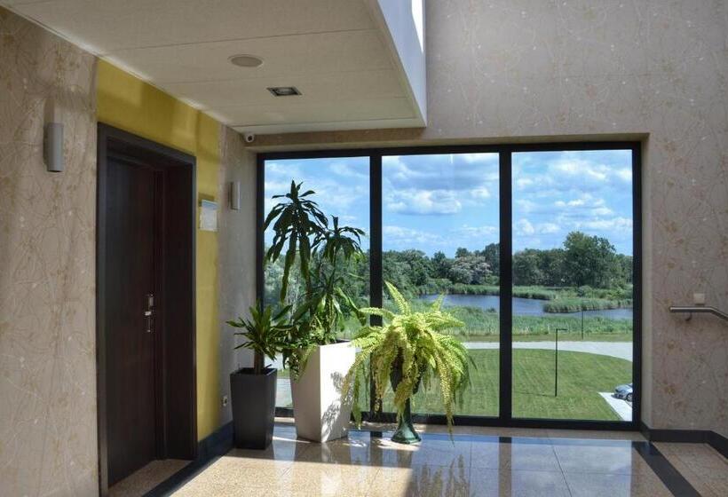 בית מלון כפרי & Browar Słociak