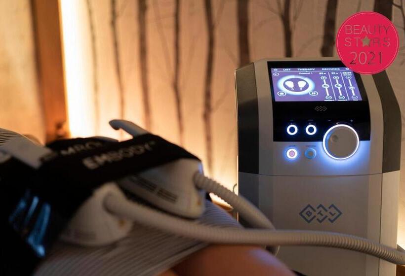 ホテル Caryńska Resort & Spa