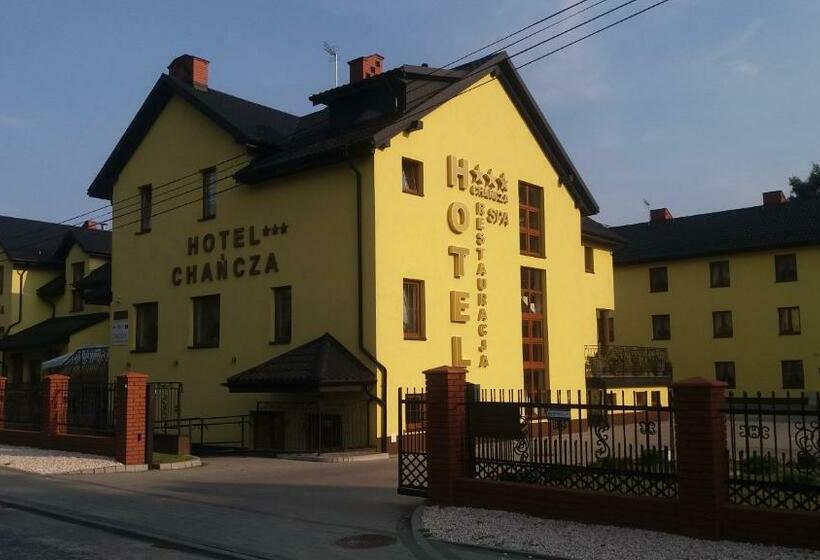 酒店 Chańcza Spa & Restauracja