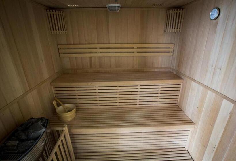 酒店 Chańcza Spa & Restauracja