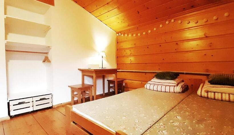 Otel Chata Pod Jaworem