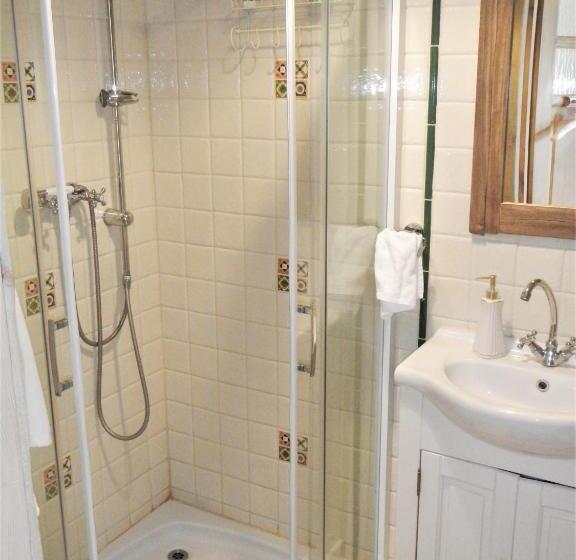 酒店 Cichosza   The Sound Of Silence