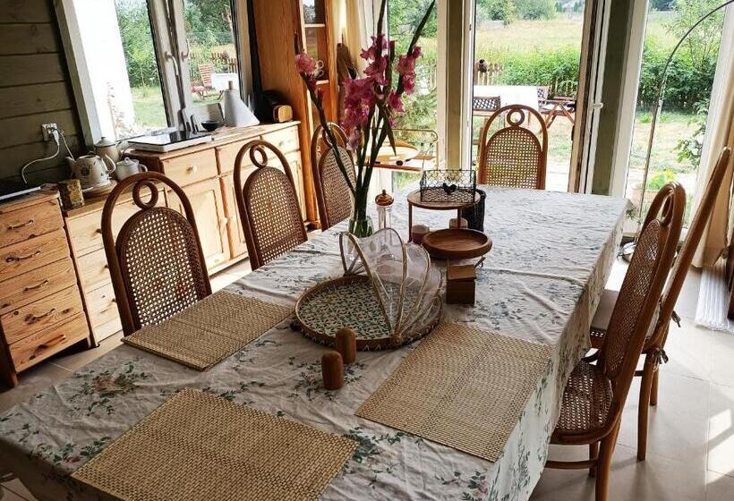 酒店 Cichosza   The Sound Of Silence