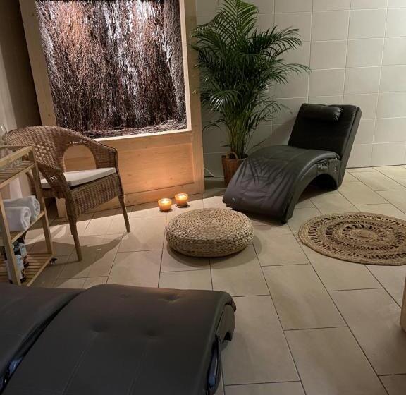 בית מלון כפרי City Park Barlinek