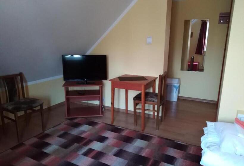 Отель Dom Gościnny Woleninowo