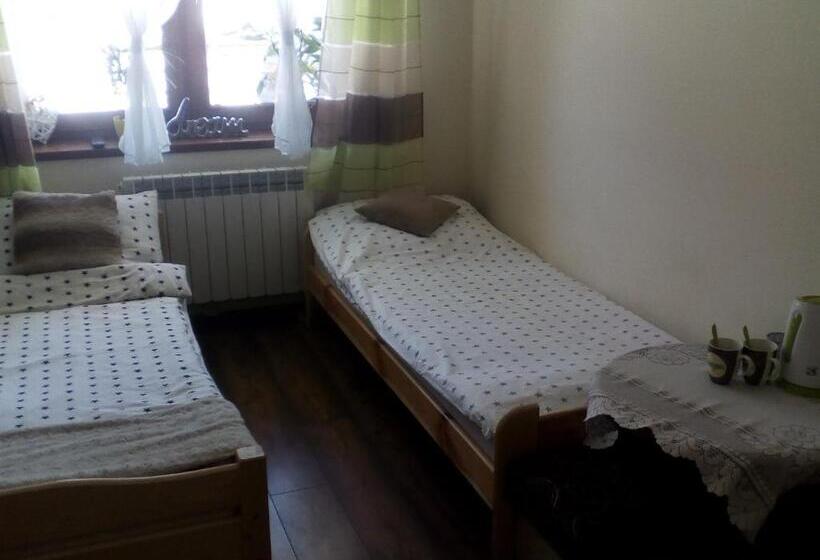 ホテル Domki I Pokoje U Ilony