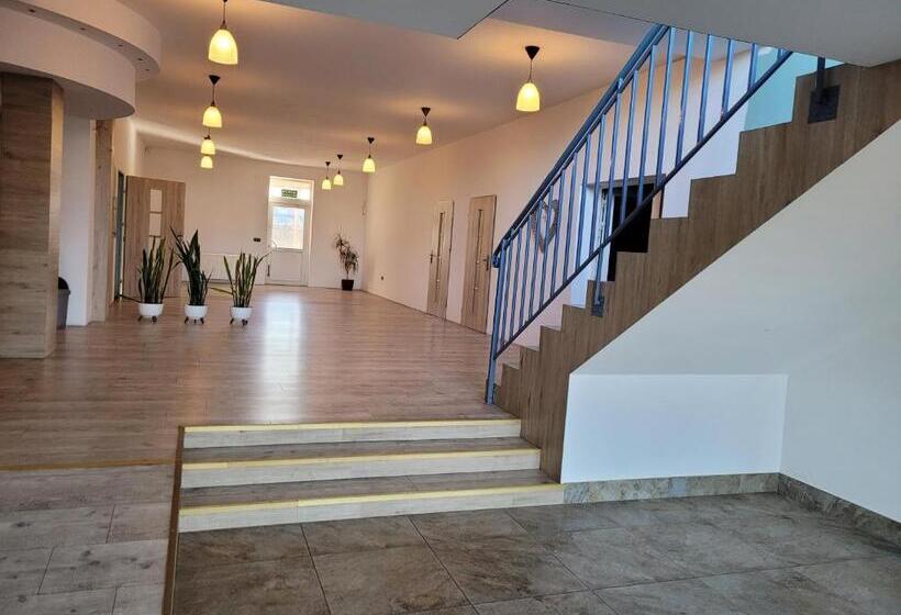 בית מלון כפרי Dworek Sobieskiego