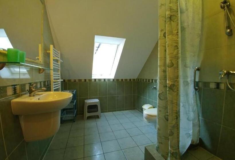 Отель Dworek Słoneczko