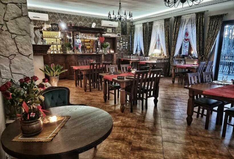 酒店 Dworek Za Lasem