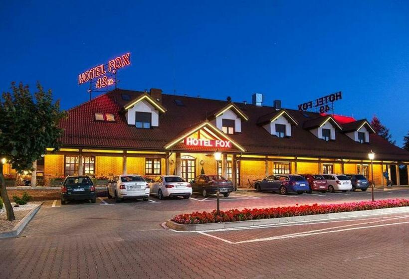 בית מלון כפרי Fox