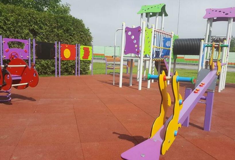 בית מלון כפרי Fox