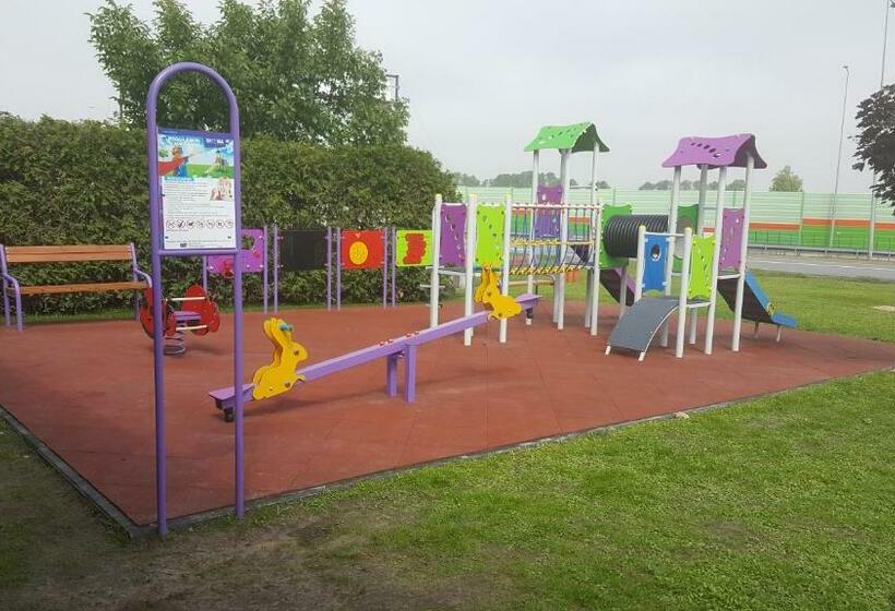 בית מלון כפרי Fox