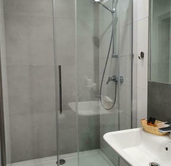 ホテル Garbów  Centrum Konferencyjno   Bankietowe