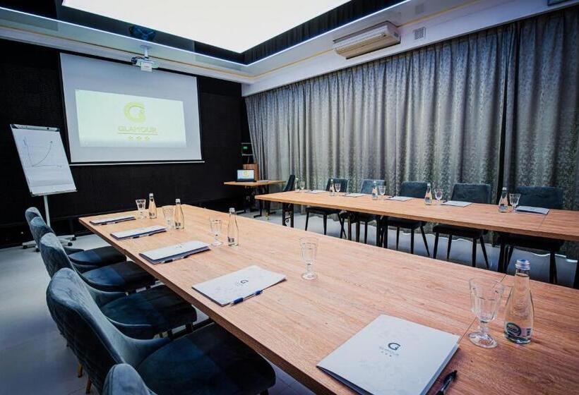 فندق Glamour   Restaurant & Spa