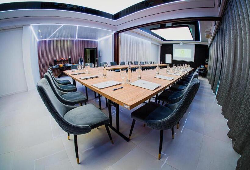 בית מלון כפרי Glamour   Restaurant & Spa