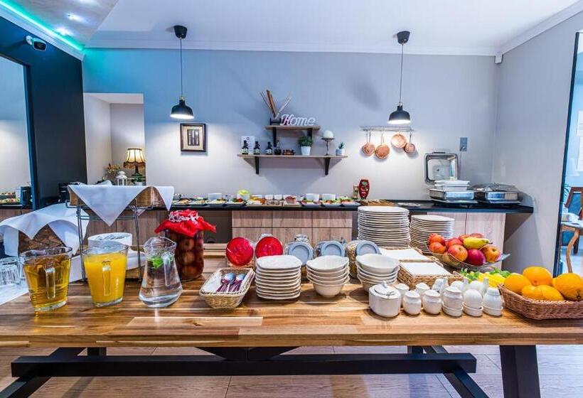 בית מלון כפרי Glamour   Restaurant & Spa