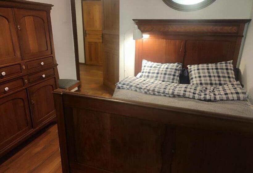 هتل Gniazdo W Felicjanowie