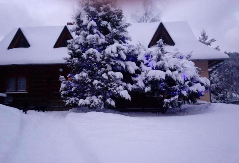 فندق Góralska Czarcia Chata Pod Jałowcem