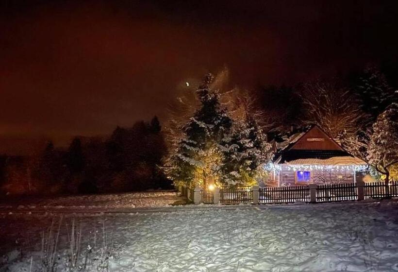 فندق Góralska Czarcia Chata Pod Jałowcem