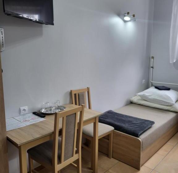 בית מלון כפרי Ik Osir Lubawa