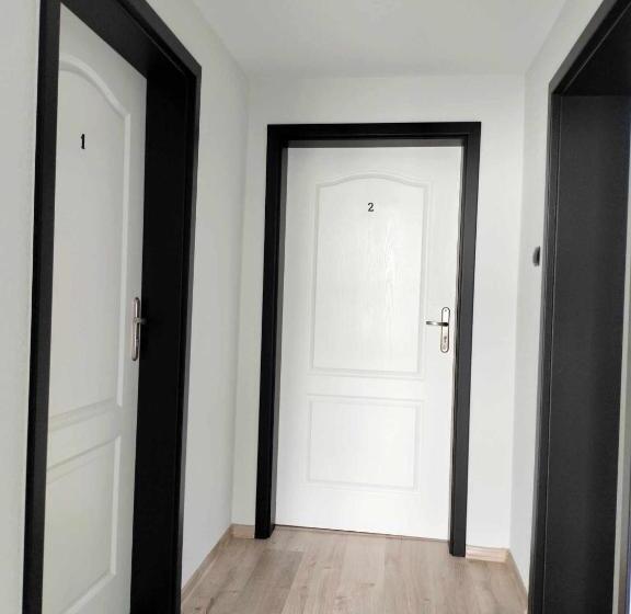 酒店 Kamienica Pokoje & Restauracja