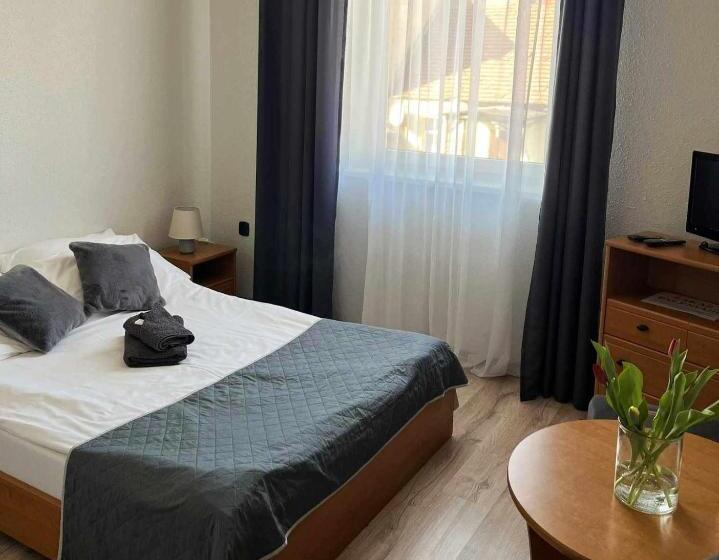 酒店 Kamienica Pokoje & Restauracja