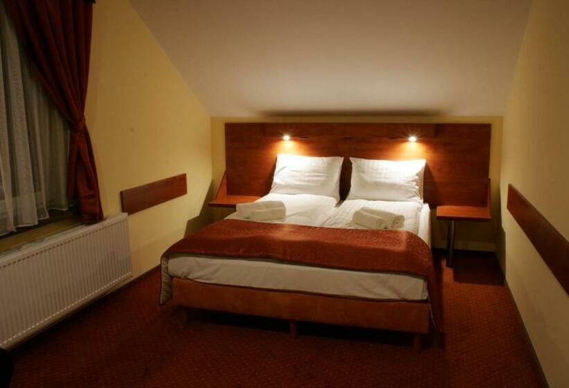 בית מלון כפרי Kuźnia Oberża Polska