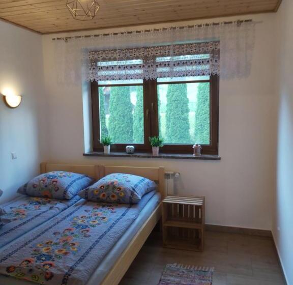 فندق Leśny Dwór Bieszczady   Sauna I Gorąca Balia