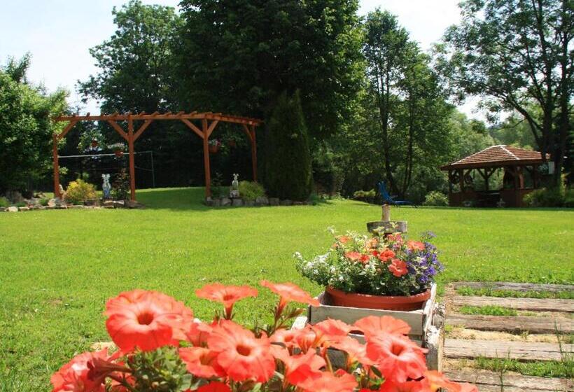 فندق Leśny Dwór Bieszczady   Sauna I Gorąca Balia